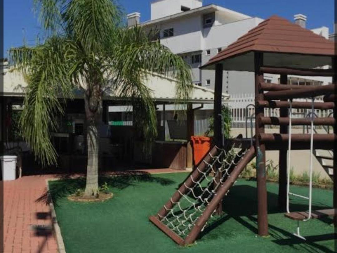 Giardino Em Frente Ao Mar, Rodeado Pela Natureza * Florianópolis